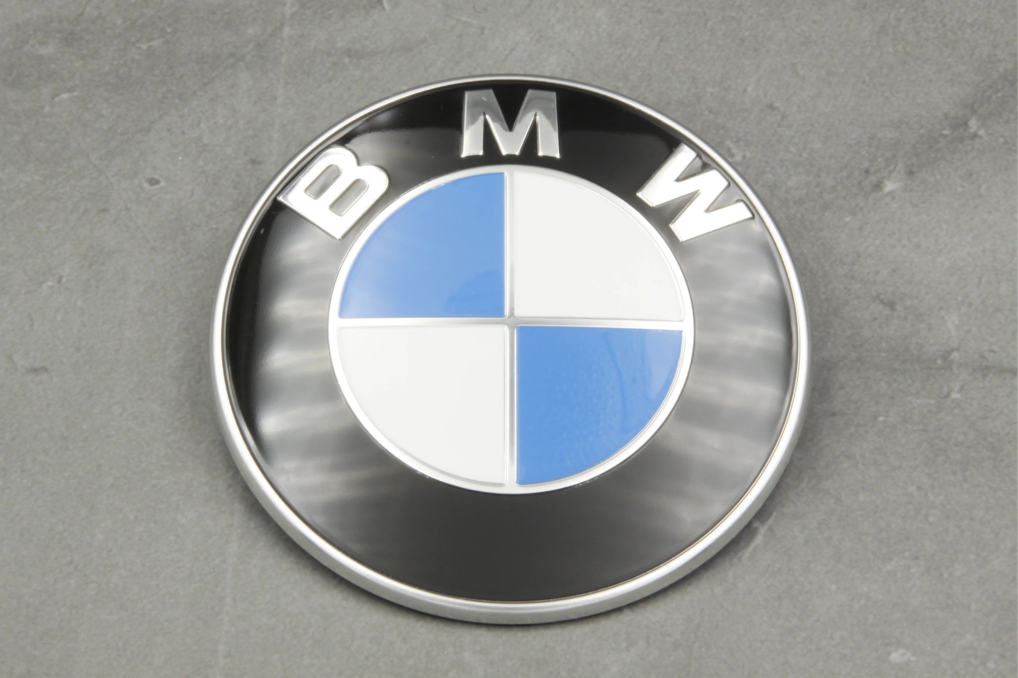 BMW Boot Emblem 74mm  - 51148219237