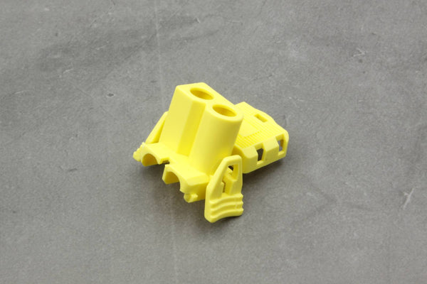 Plug Terminal Right Angle Yellow – 61131378419