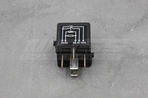 BMW Relay Black – 61361388364